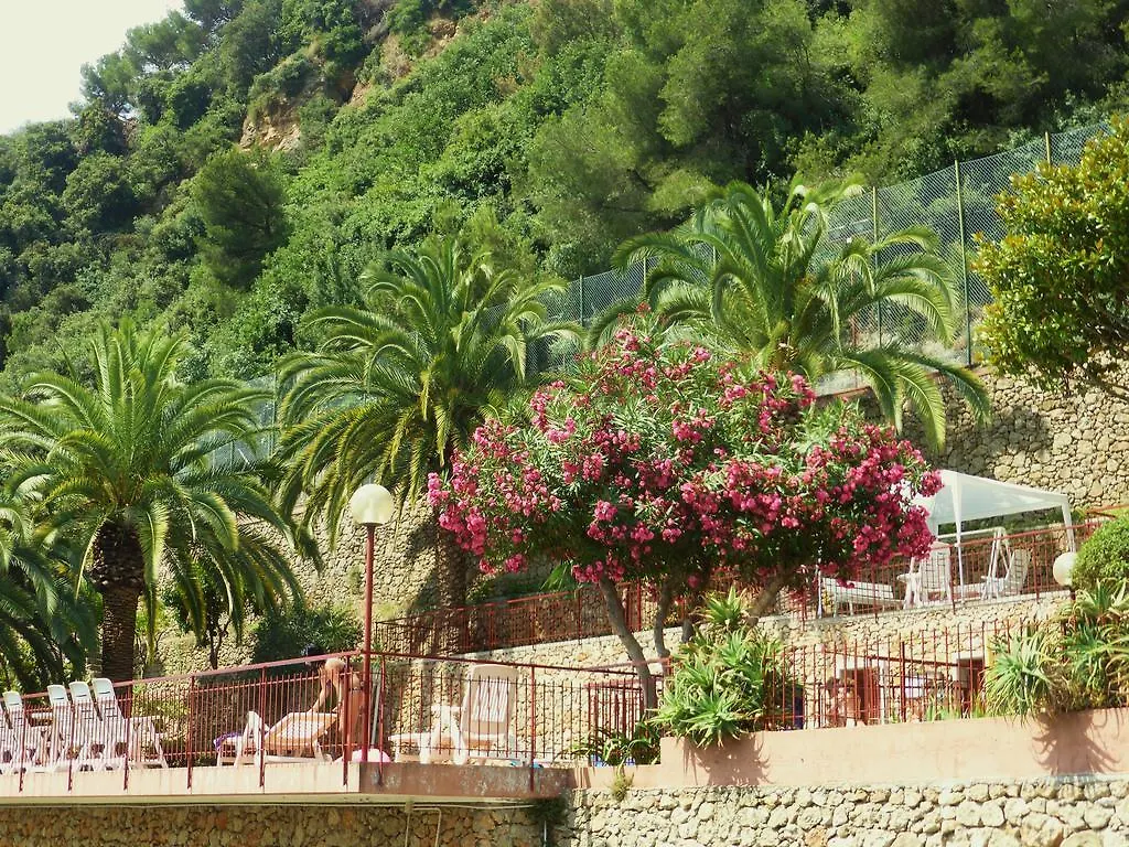 Residence Green Park Ventimiglia 3*,  Italy