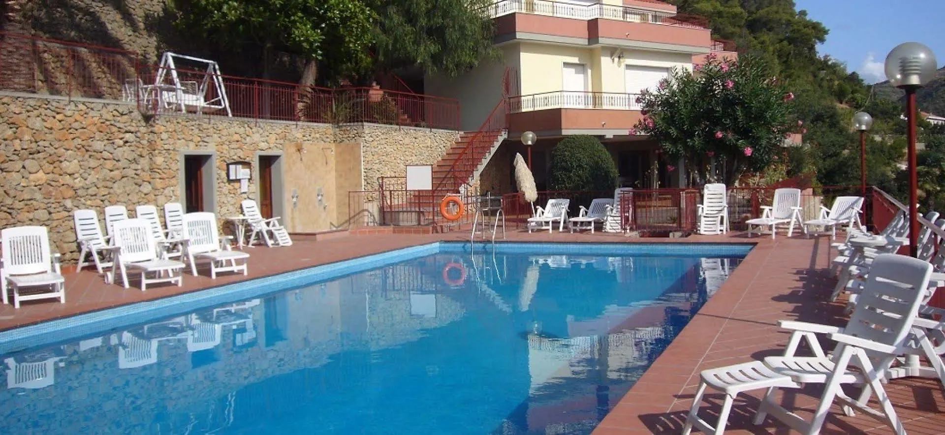 Residence Green Park Ventimiglia Aparthotel