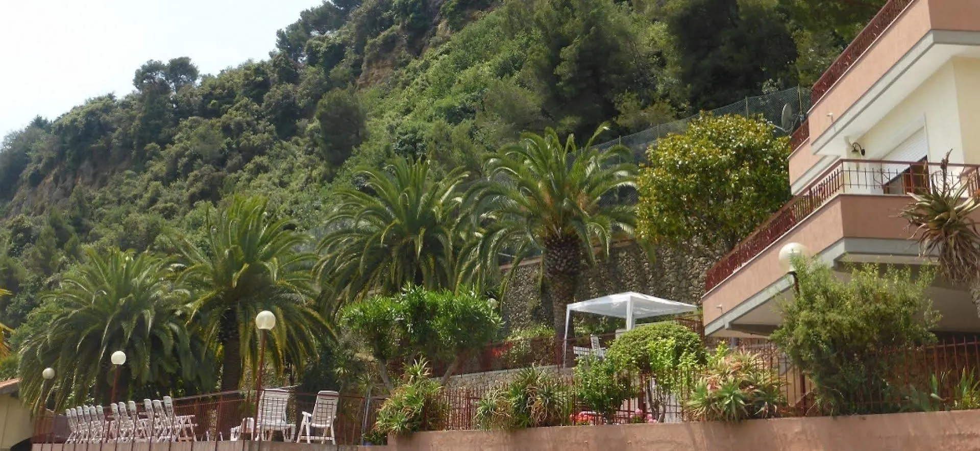 Residence Green Park Ventimiglia Aparthotel